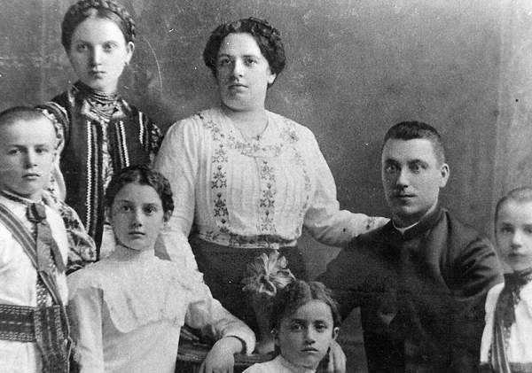 IVAN ISAIV AND HIS FAMILY